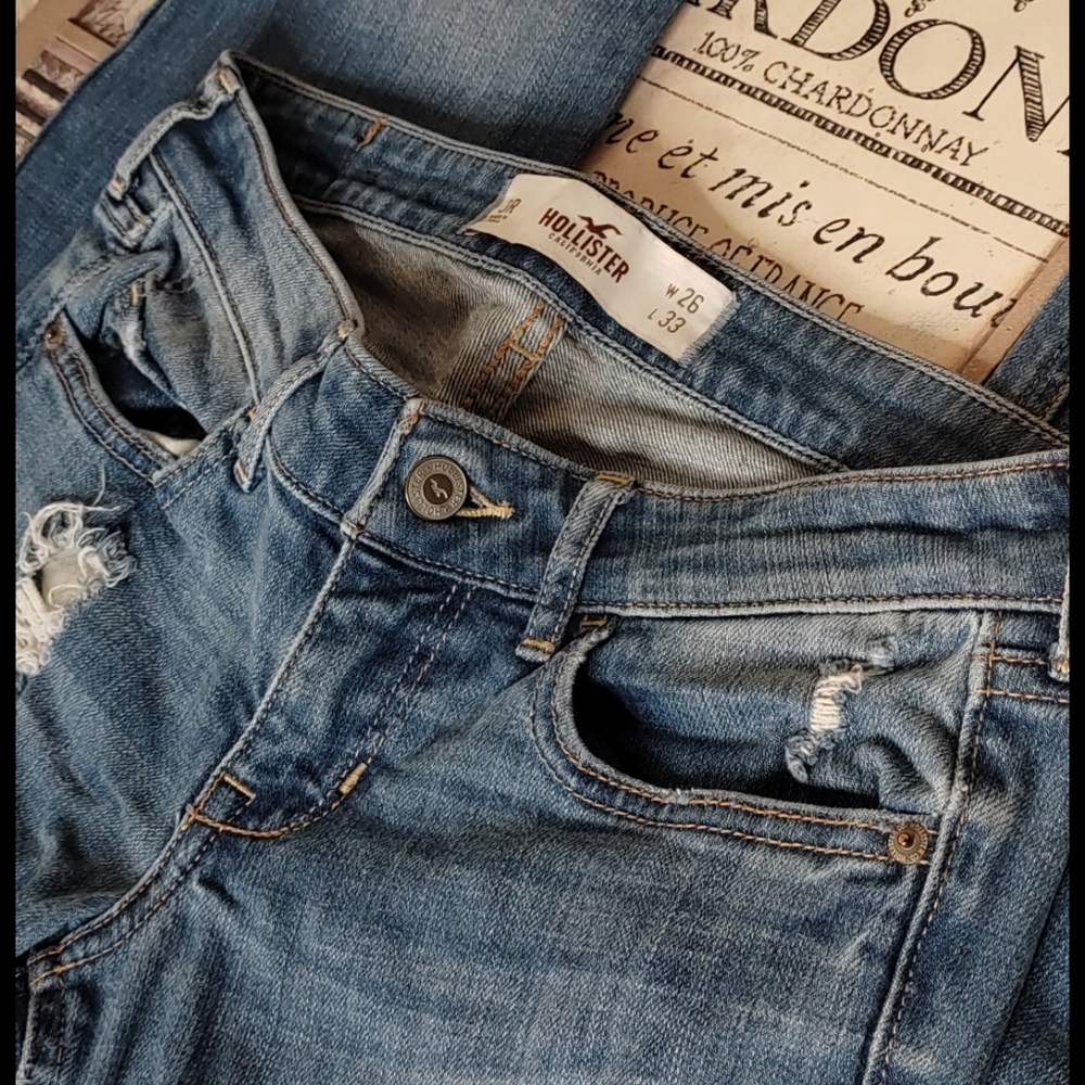 Hollister Distressed Low Rise Bootcut Jeans - Picture 2 of 7